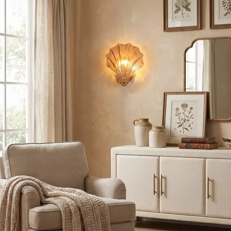 Neha Retro Shell-Shaped Glass Wall Light