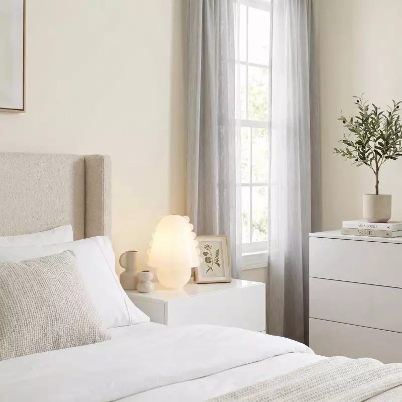 Darcy Modern Glass Shell  Table Lamp