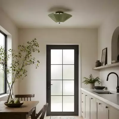 Esmay Modern Wavy Glass Flush Mount Ceiling Light