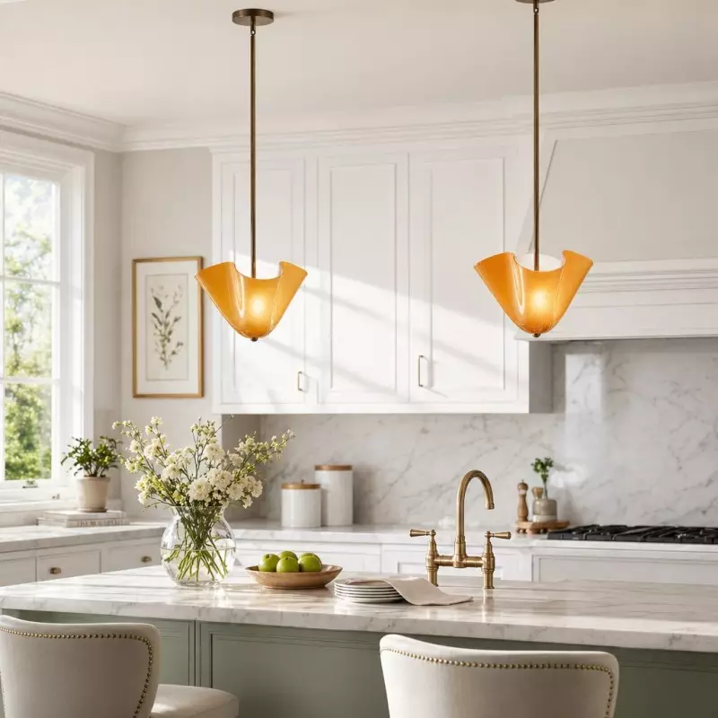 Franklin Modern Shell Glass Pendant