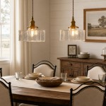 Faelthorin Farmhouse Brass Hammered Square Glass Pendant Lamp