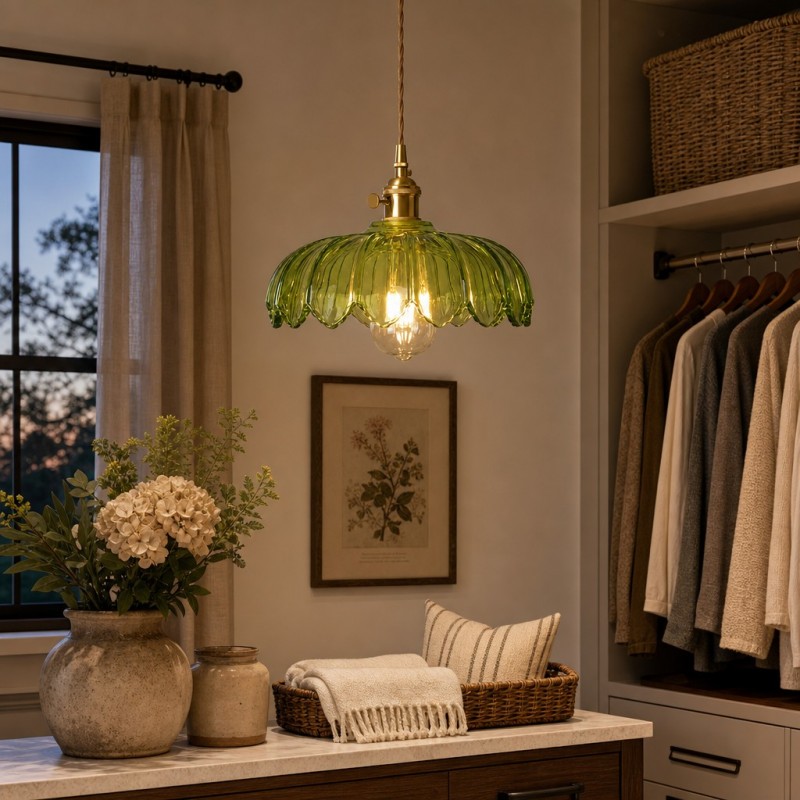 Jacinta Green Scalloped Pendant Light