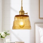 Faelthorin Farmhouse Brass Hammered Square Glass Pendant Lamp