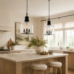 Sander Farmhouse Glass Round Pendant Light