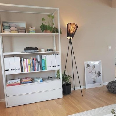 Modern Oslo wood floor lamp