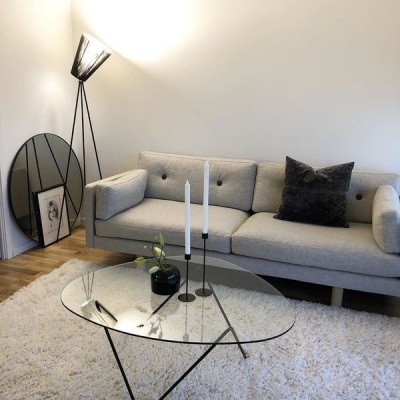 Modern Oslo wood floor lamp