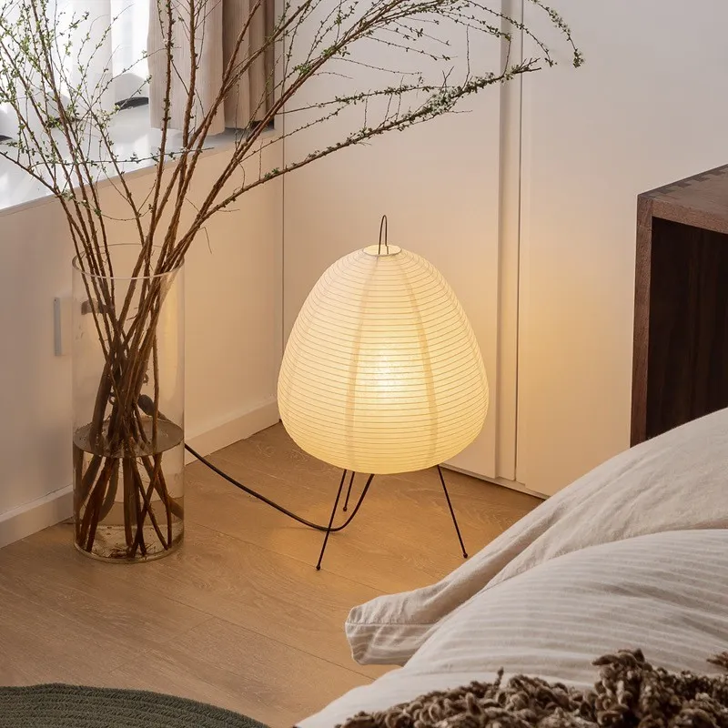 Salvatore Japanese Paper Table Lamp