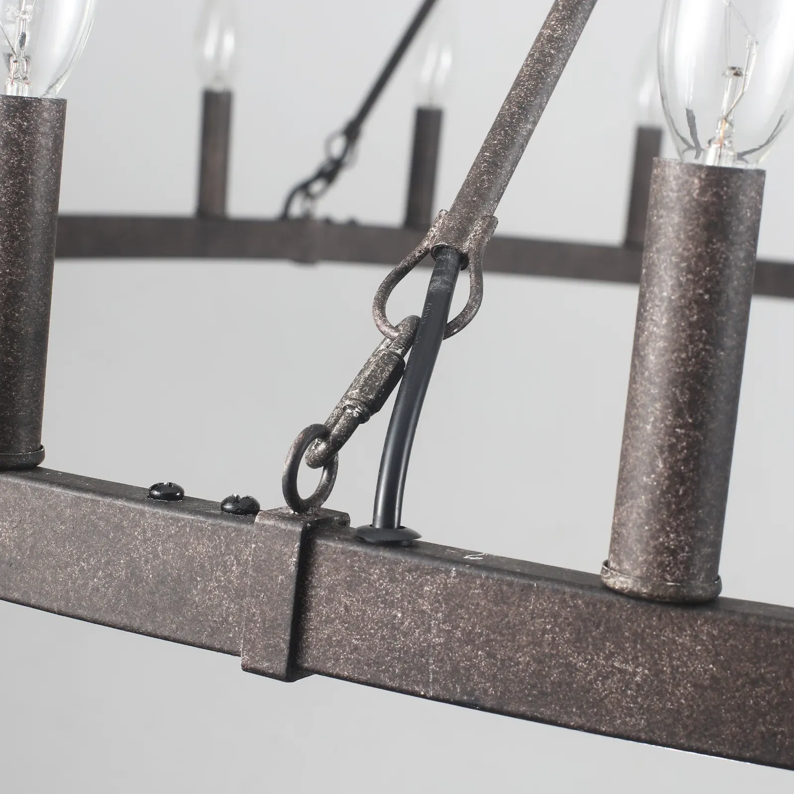 Raeth Farmhouse 24 Lights Wagon Wheel Candle Style Chandelier