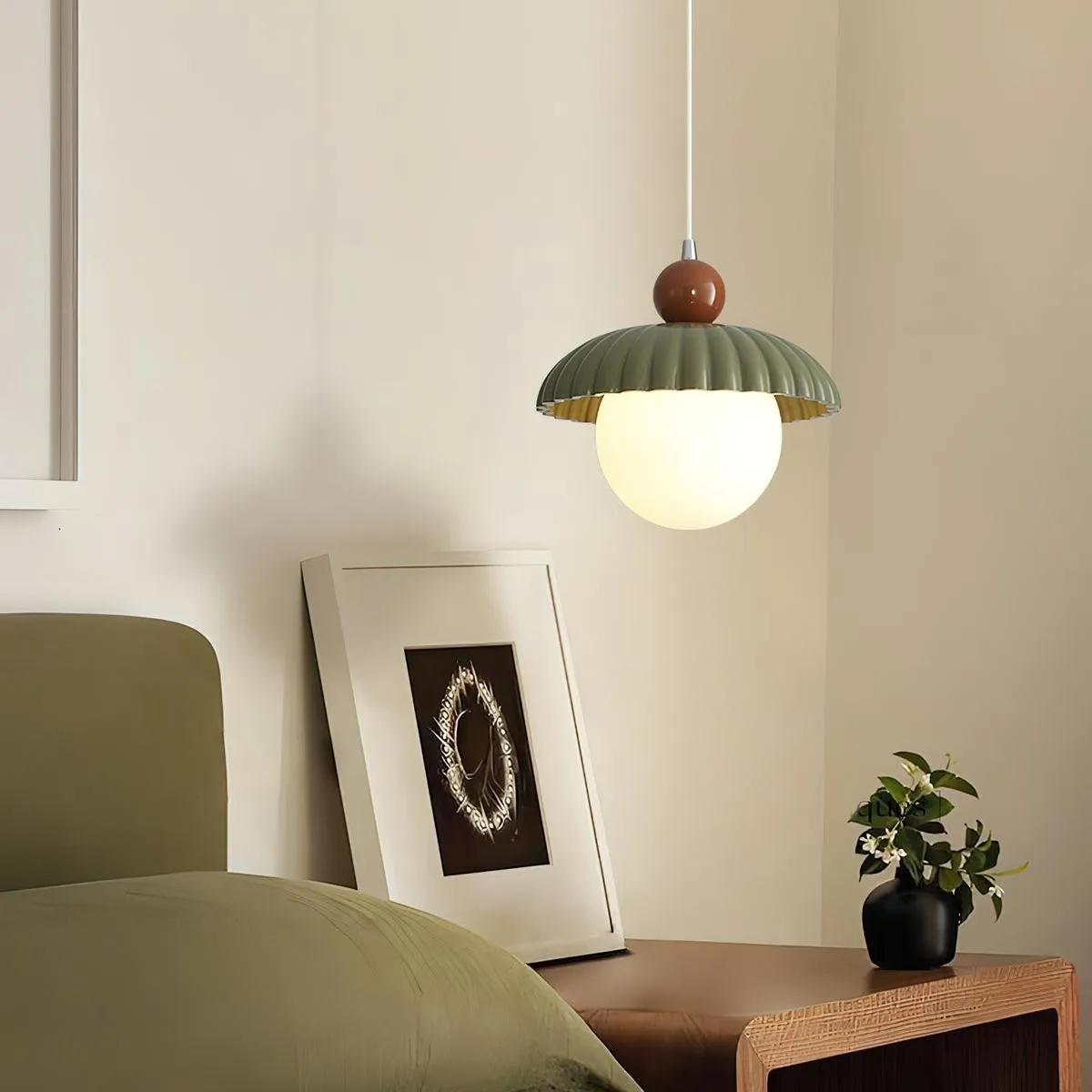 Brynley Cream Style Glass Flower Pendant Light